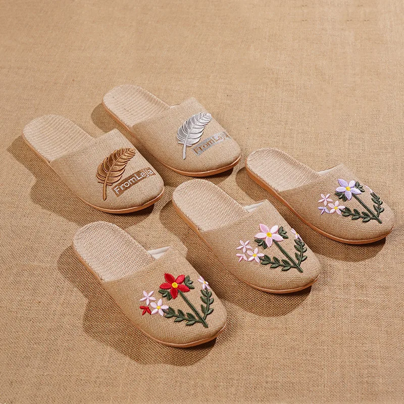 

Suihyung Summer Slippers For Women Men 2020 New Breathable Linen Flip Flops Embroidery Floral Ladies Casual Slides Flat Sandals