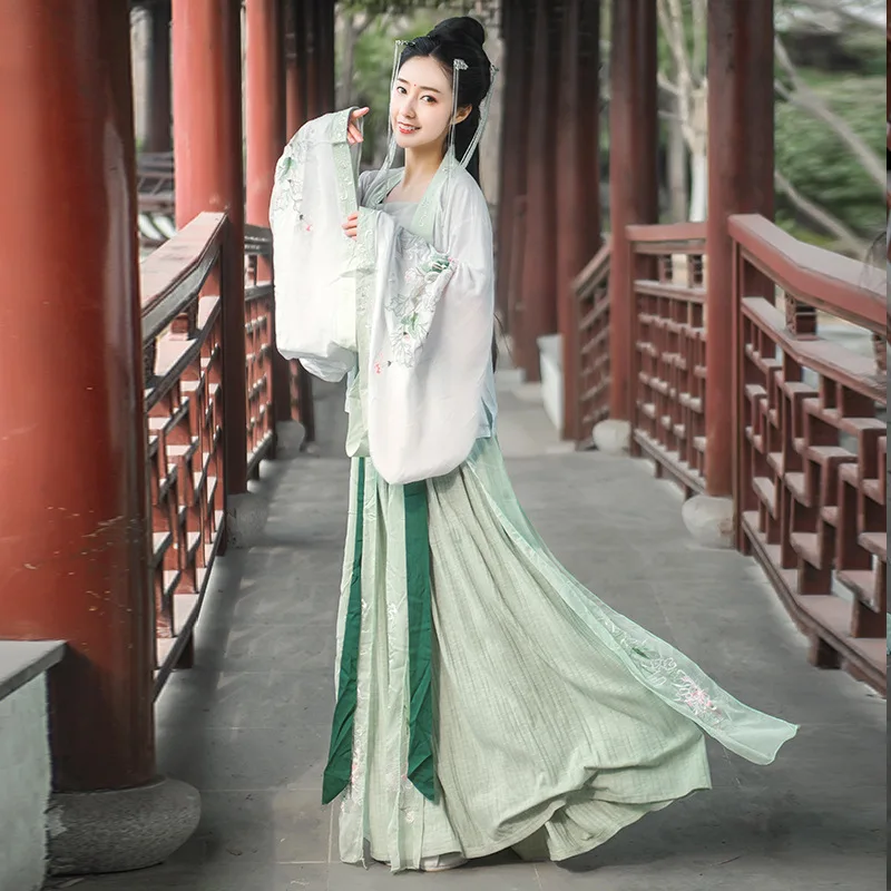 

women's heavy industry embroidery Han element pair front suspender upper Ru Qi waist Ru skirt spring and summer suit