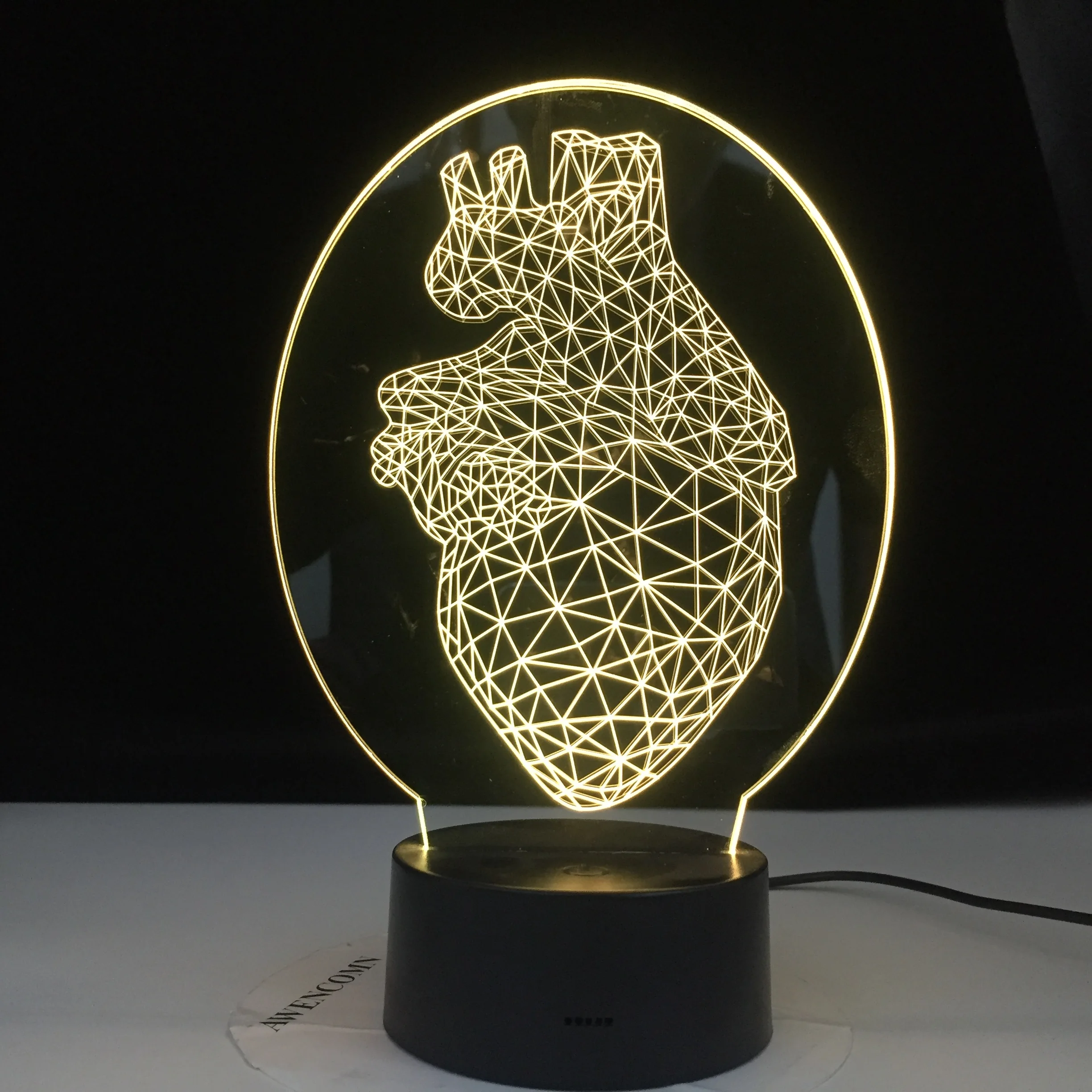 Ночсветильник в форме сердца и треугольника для детской спальни