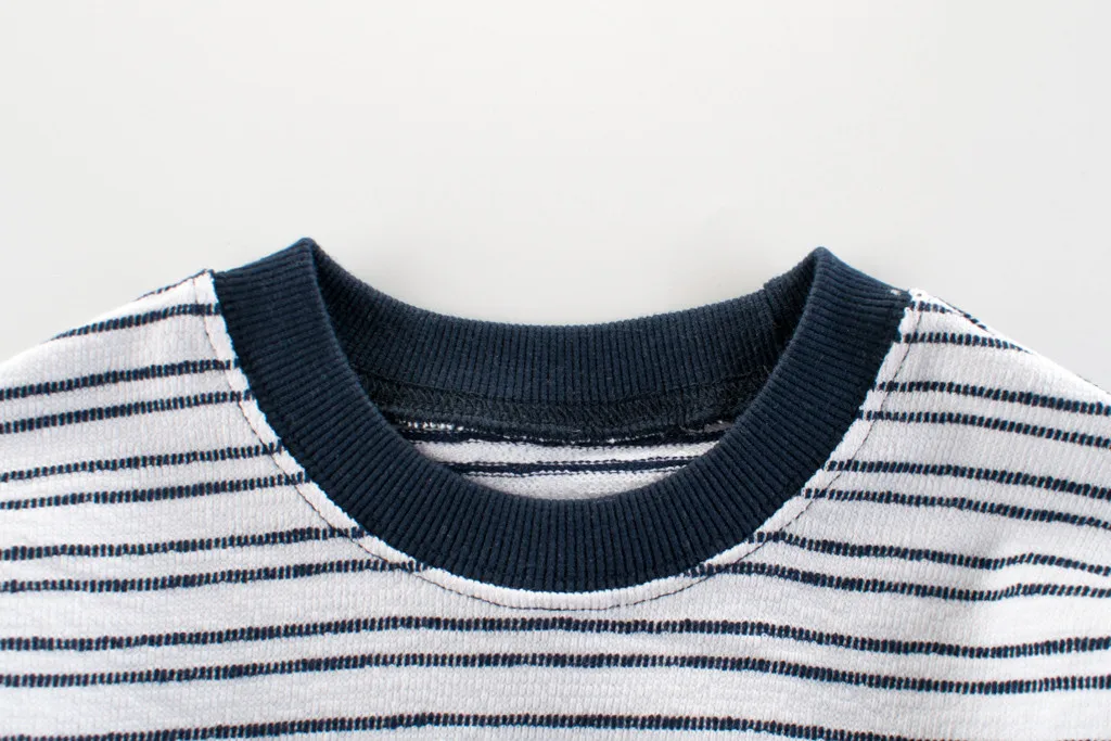 Милые вязаные топы в полоску с длинными рукавами для маленьких мальчиков и