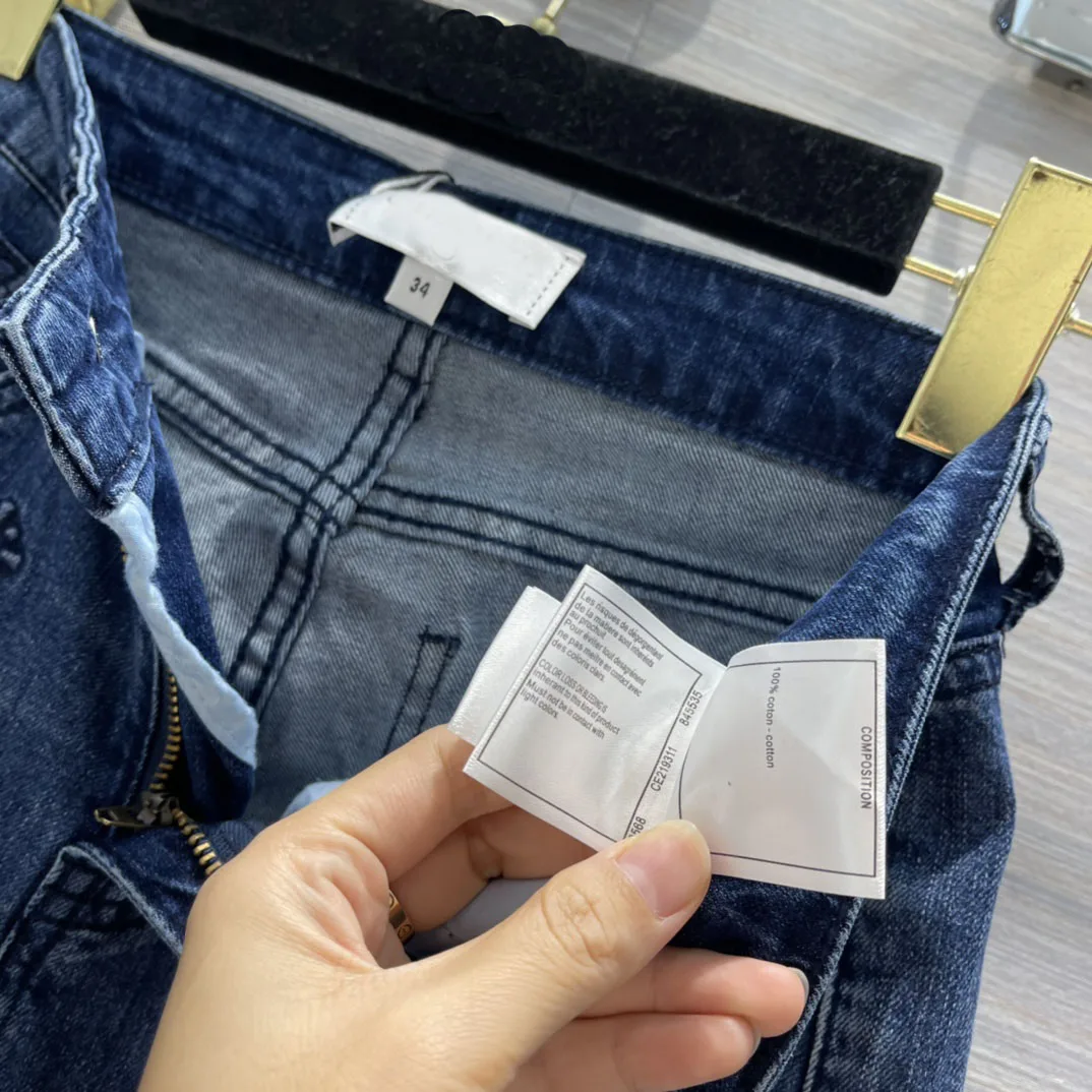 

High-end Brand Embossing Jeans for Women Autumn New 2021 Fashion High Waist Straight Jeans Good Quality 3D Cut Slim Denim Pants
