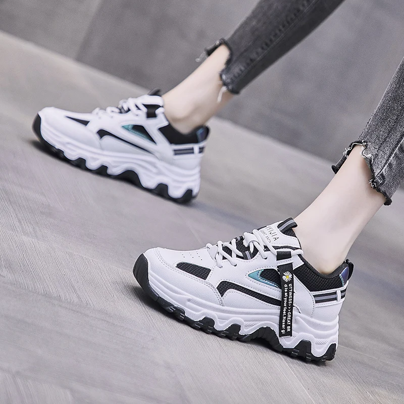 

LLOGAI Women Platform Chunky Sneakers Spring Autumn Designers Fashion Lace Up Casual Shoes Woman Breathable Old Dad Shoes Ladies