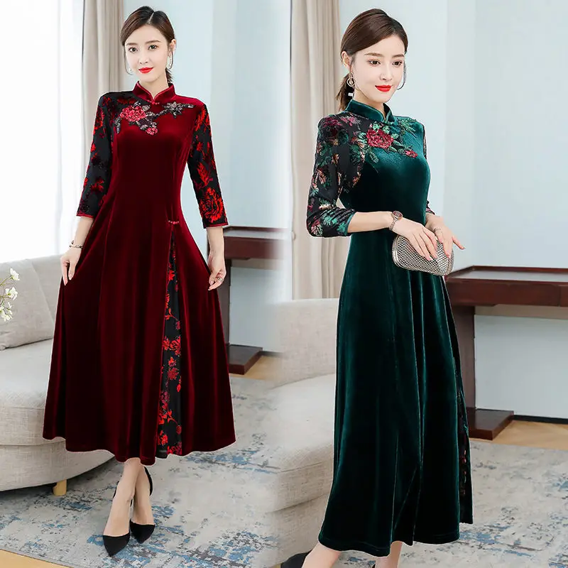 

2022 New Middle-Aged Women Chinese Clothing Golden Velvet Noble Temperament Wedding Dress Spring Fall Elegant Qipao Dress M1859