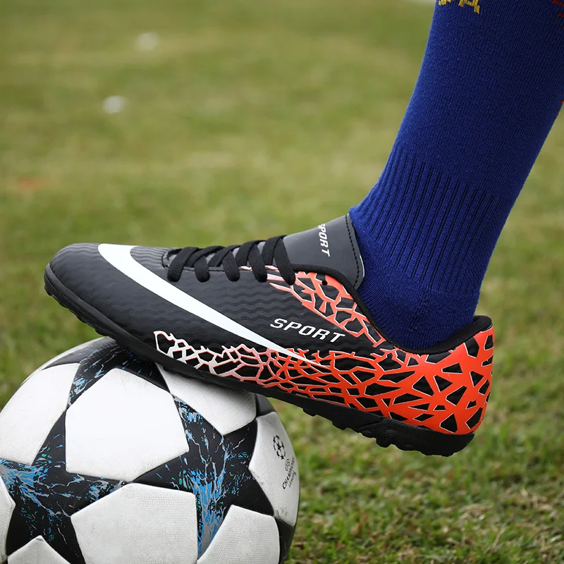 Футбольная обувь для мужчин футбольная с шипами TF Детская Нескользящая