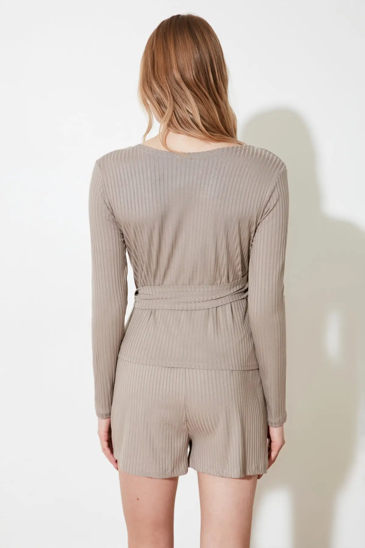 

Trendyol Lacing Detailed Knitted Pajamas Set THMSS21PT0267