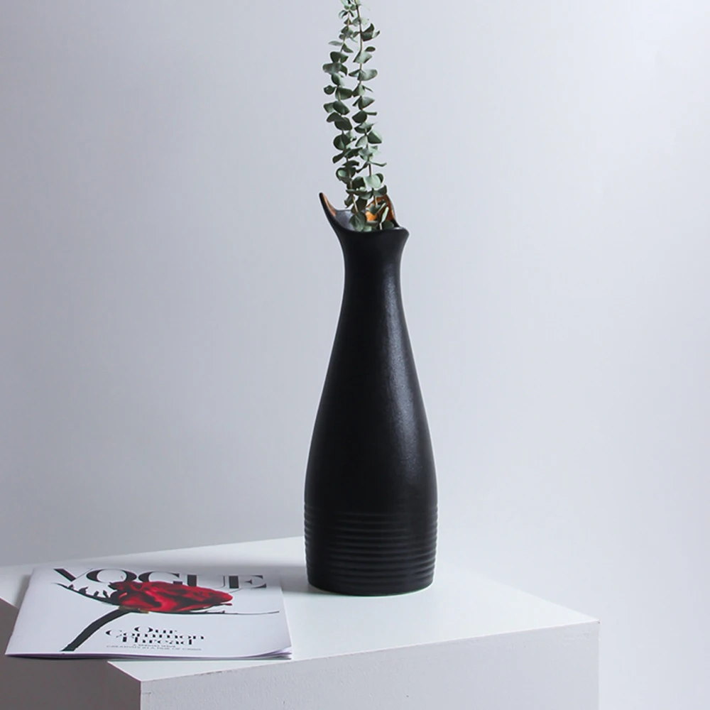 

Flower Vase Centerpieces White Black Soft Outfit Cat-ear Shaped Creativity Frosted Home Decoration Simplicity Ins Ornament