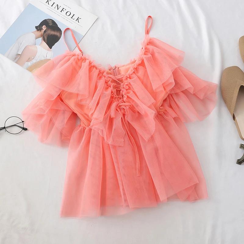 Женские блузки и рубашки с открытыми плечами розовые черные топы оборками в