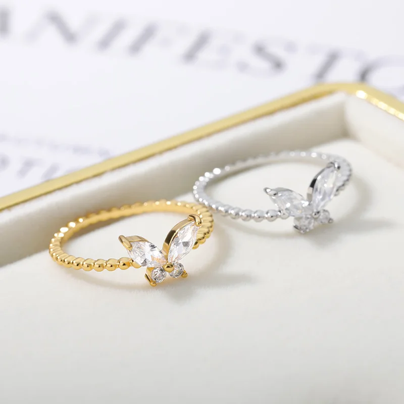 Женские кольца с бабочкой и кристаллами простые обручальные подарок на день