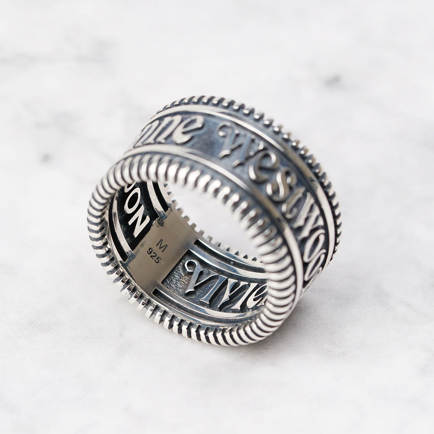 

Hot sale fashion simple bohemian retro ring men's ring cocktail ring in 2021, suitable for party men's ring designer jewelry