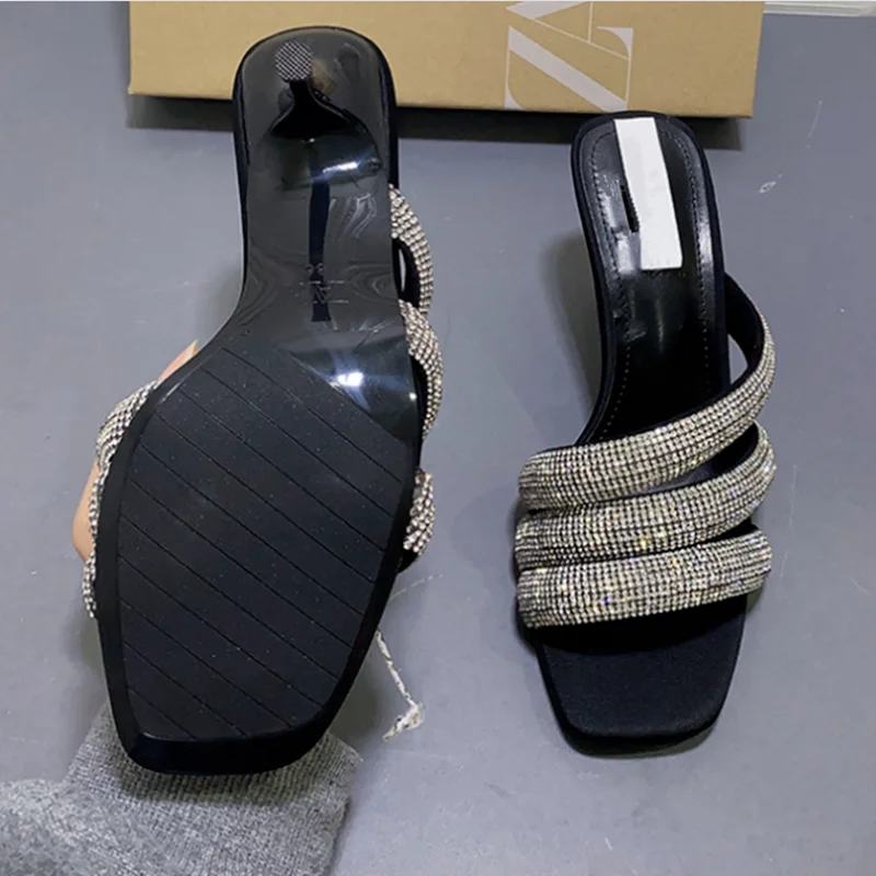 

New Fashion Women's Slippers Black Bright Decoration Drawstring Rhinestone High Heels Women Open Toe Stiletto Sandals Female