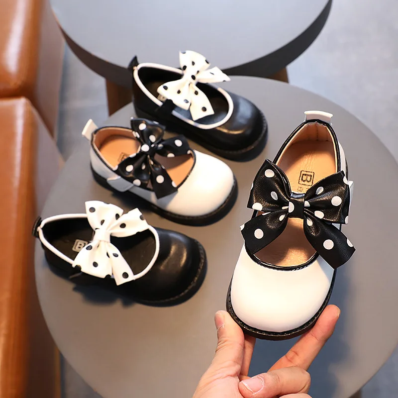 

Little Princess Toddler Shoes Prewalker Soft bottom Girls Bowknot Leather Shoes Kids Single Shoes Chaussure Fille Black White