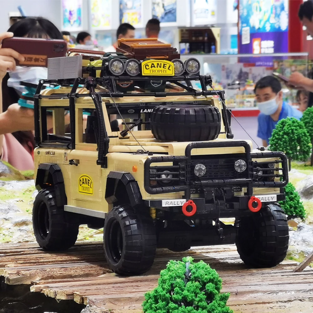 Эксперт создатель высокотехнологичный гоночный автомобиль посадочный Rover Defender