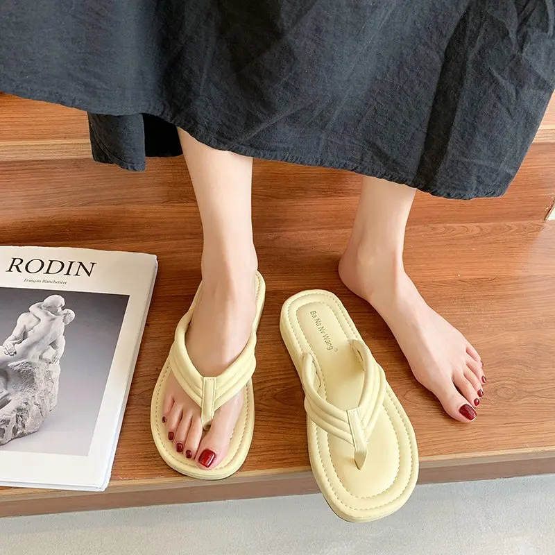 

Flat Shoes Female Low Slippers Soft Rubber Flip Flops Slides Fashion Shallow Slipers Women Comfort Hawaiian Summer Luxury 2021 C