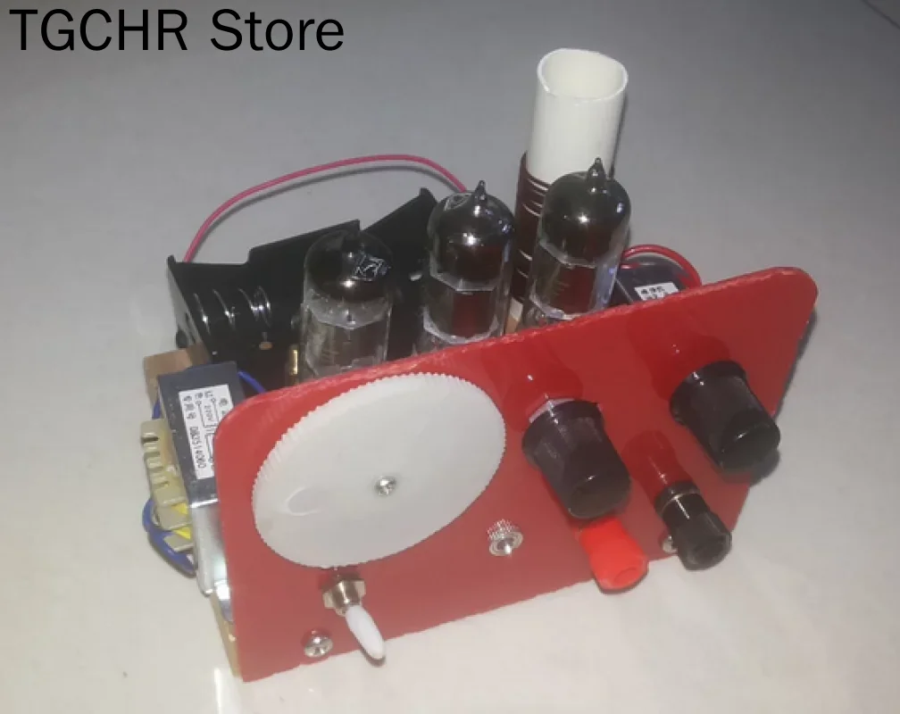 Регенеративная лампа постоянного тока с тремя короткими волнами ресивер