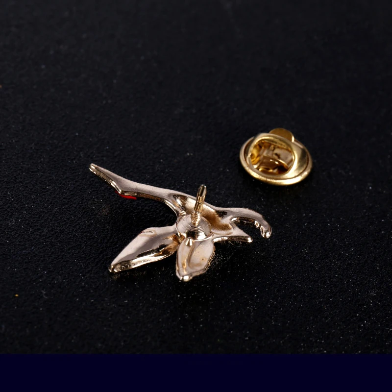 Женские аксессуары брошь для Блузы красный топ Лебедь маленький воротник игла