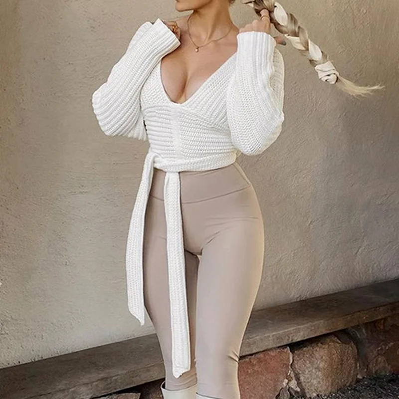

2022 Ladies Lace-up Halter Knit Sweater Feminine Open Back Hollow Fashion V-neck Low-Cut Cardigan Lace-up Sweater Crop Sweater
