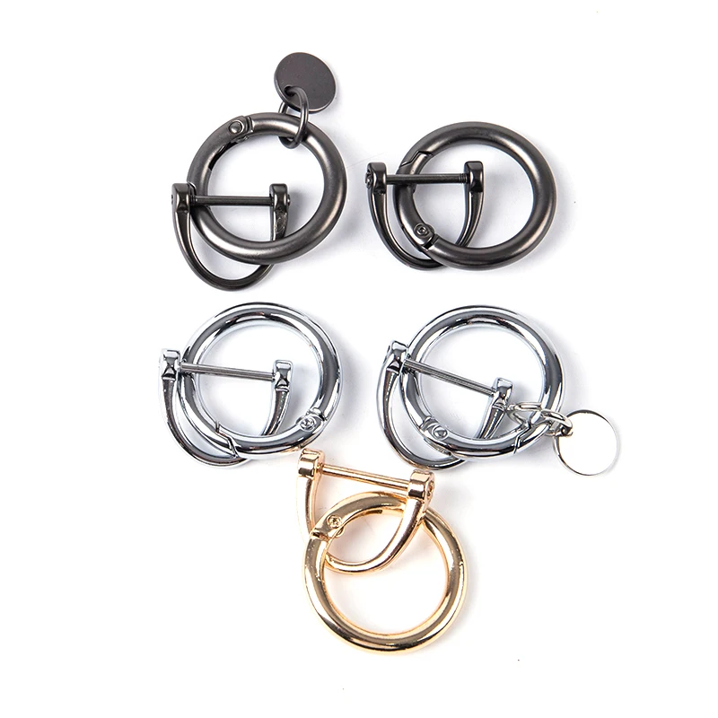 

1pcs Classic Metal Key Rings D Shape Horseshoe Key Holder Interior Accessories Personalized Men Gift Thick Rod Car Keychain