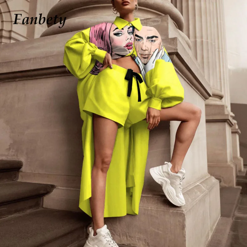 

2021Spring Cartoon Print Two Piece Sets Women Elegant Lantern Sleeves Tops And Shorts Suits Autumn Ladies Fashion Casual Sets