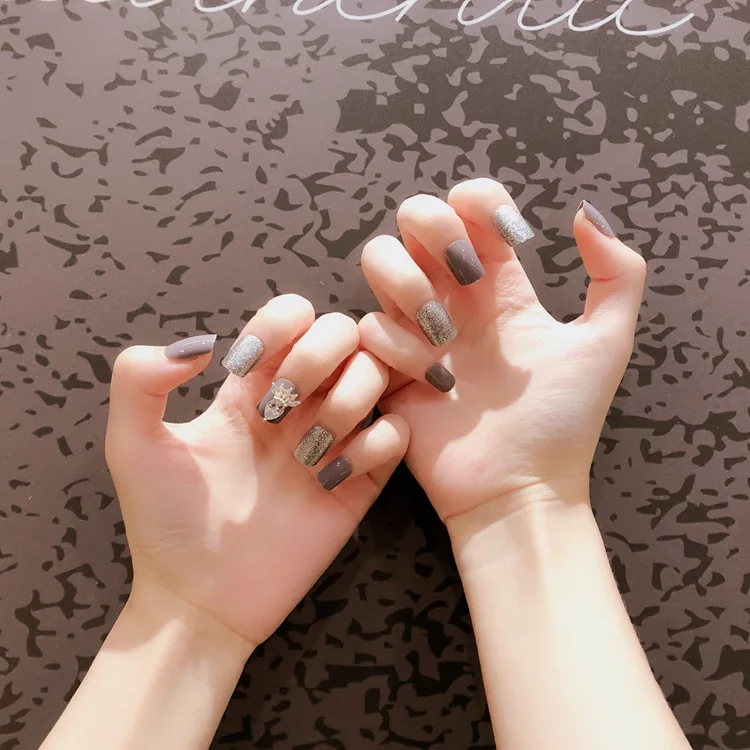 

24Pcs/Set 3D Design Detachable Long Nail Patch Waterproof Pointed False Nails With Glue For Nail Extension For Girls