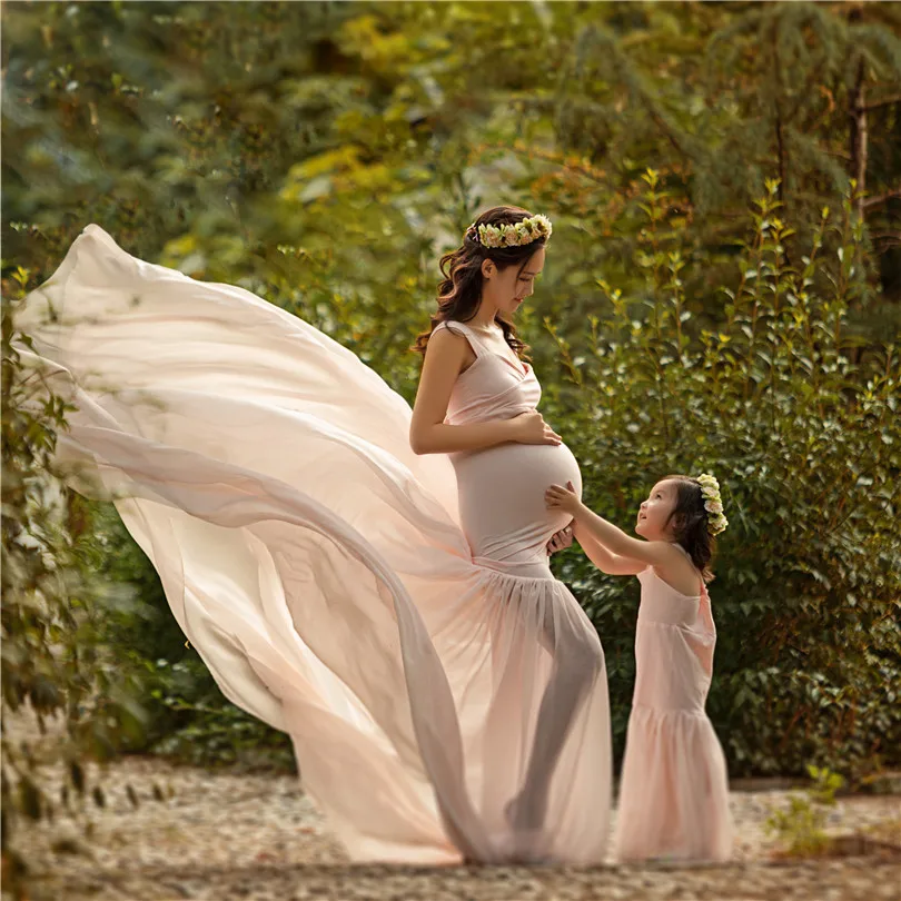 Long Bottom Train Sexy Pregnany Dress for Photo Shoots Mommy and Me Outfits Oversized Maternity Wear Maternity Gown Hot Mama