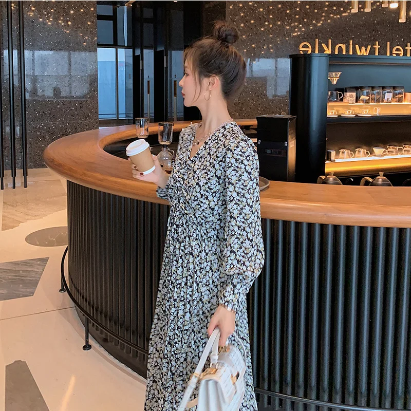 

TVVOVVIN Spring Long Sleeve Chiffon Dress For Female High Waist Lace-up V-neck Drawstring Print Pleated Long Dress 5VCH