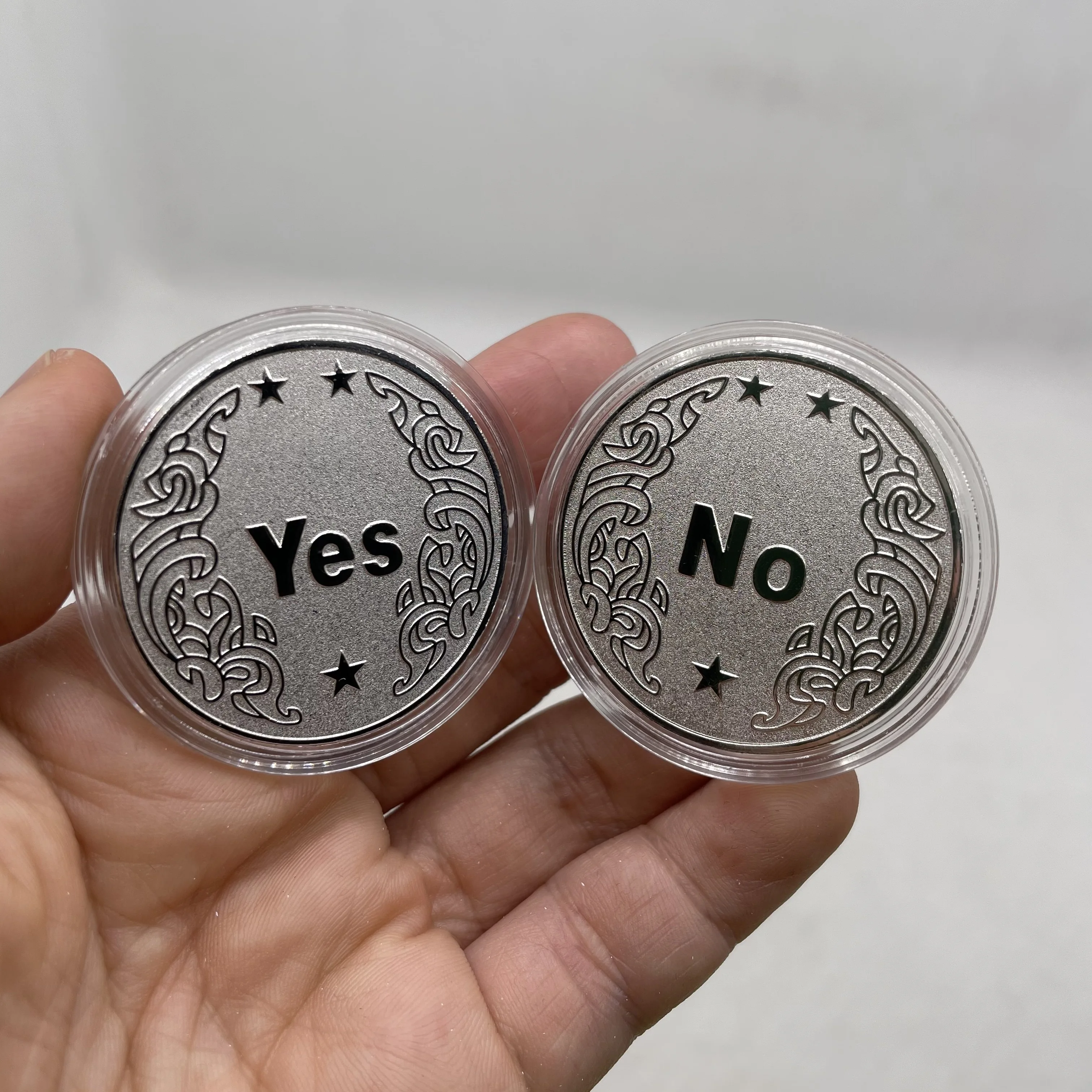

Beautiful Yes/No Decision Commemorative Coin Souvenir Challenge Collectible Silver Coin Collection Art Craft Gifts Drop Shipping