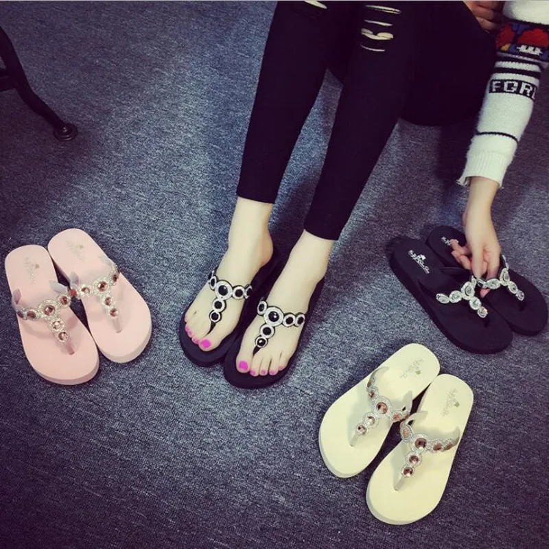 

2021 Wholesale Summer Brand Designer women Flip flops Slipper Fashion Genuine Leather slides sandals Metal Ladies Casual shoes