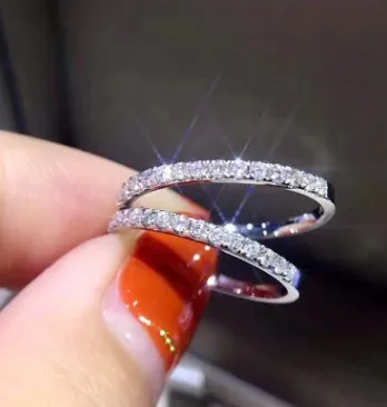 Наборы из серебра и камня Красивое обручальное кольцо подлинное женское