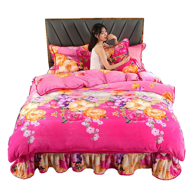 

2021 New Arrival European Style Autumn And Winter Thick Velvet Print Flower Pattern Decoration Twill Flannel 4PCS Bedding Set