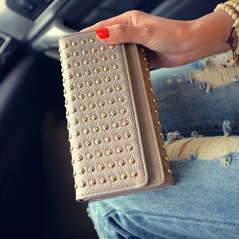 

New Wallet Fashion Female Wallet Rivets Teen Girl Women Wallet Phone Pocket Purse Carteira Feminina Wallet Female