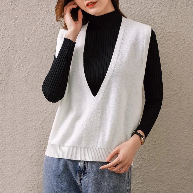 

Featured 100% Pure Wool Deep V-Neck Thick Vest Women Loose Knit Inner Cloth Female Soft Wool Waistcoat Sleeveless Sweater 2021