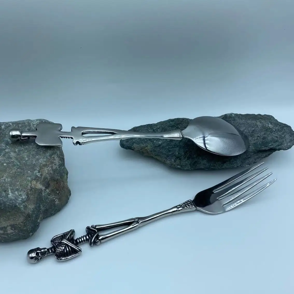 stainless steel skull men fork and spoon jewelry accessories personality fashion charm unique titanium for dinner tool as gift | Украшения