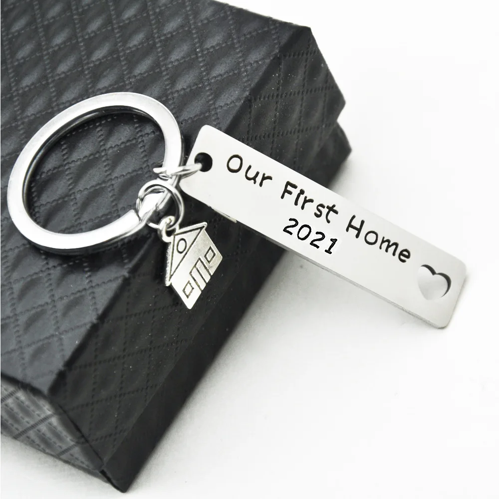 

Stainless Steel Keychain Lettering New Home Adventures House Moving Relocation Gift Party Favors Wholesale Items for Business