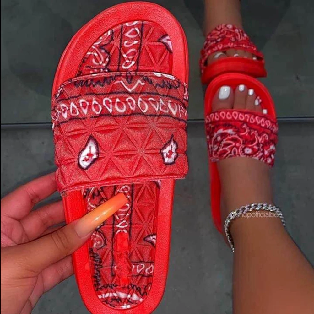 

Pretty Summer Woman Silk Slippers Fashion Print Multicolor Slides S Soft Outdoor Casual Femmes Chaussures Vrouw Slipper 2020