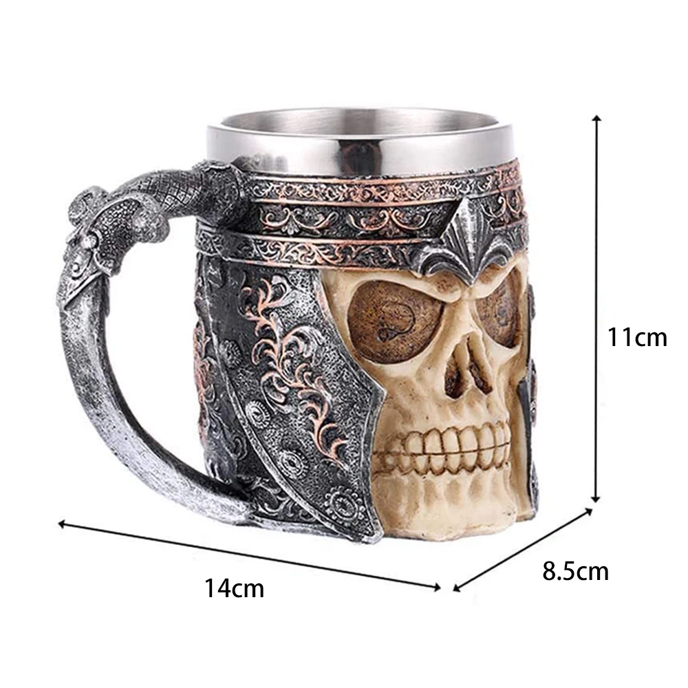 

500ml Retro Resin Double Stainless Steel Beer Mug Skull Knight Halloween Coffee Cup Creative Tea Mug Pub Bar Decoration