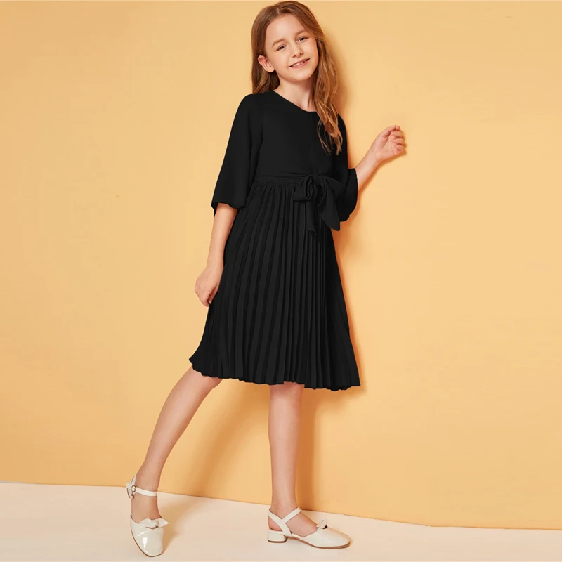 SHEIN/детское однотонное плиссированное платье с завязками спереди для девочек; милое детское платье; коллекция года; Летние Детские платья трапециевидной формы с рукавами-воланами до колена
