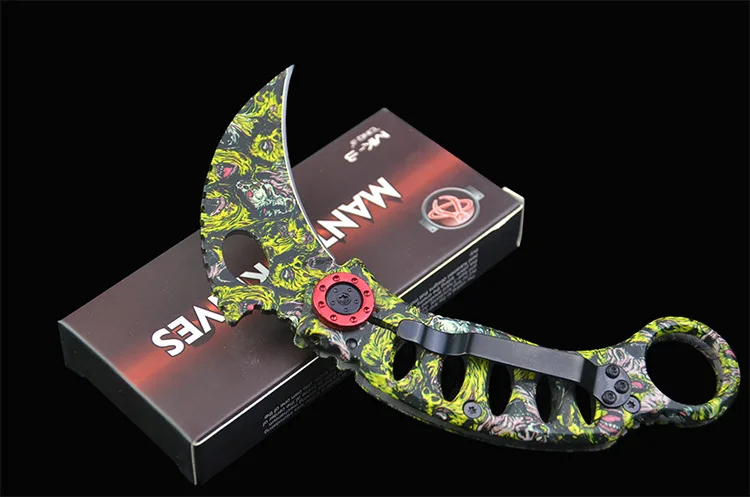 

Camping Jungle Wilderness Survival Knife Weird Featured Claw Knife Game Curved Folding Claw Knife