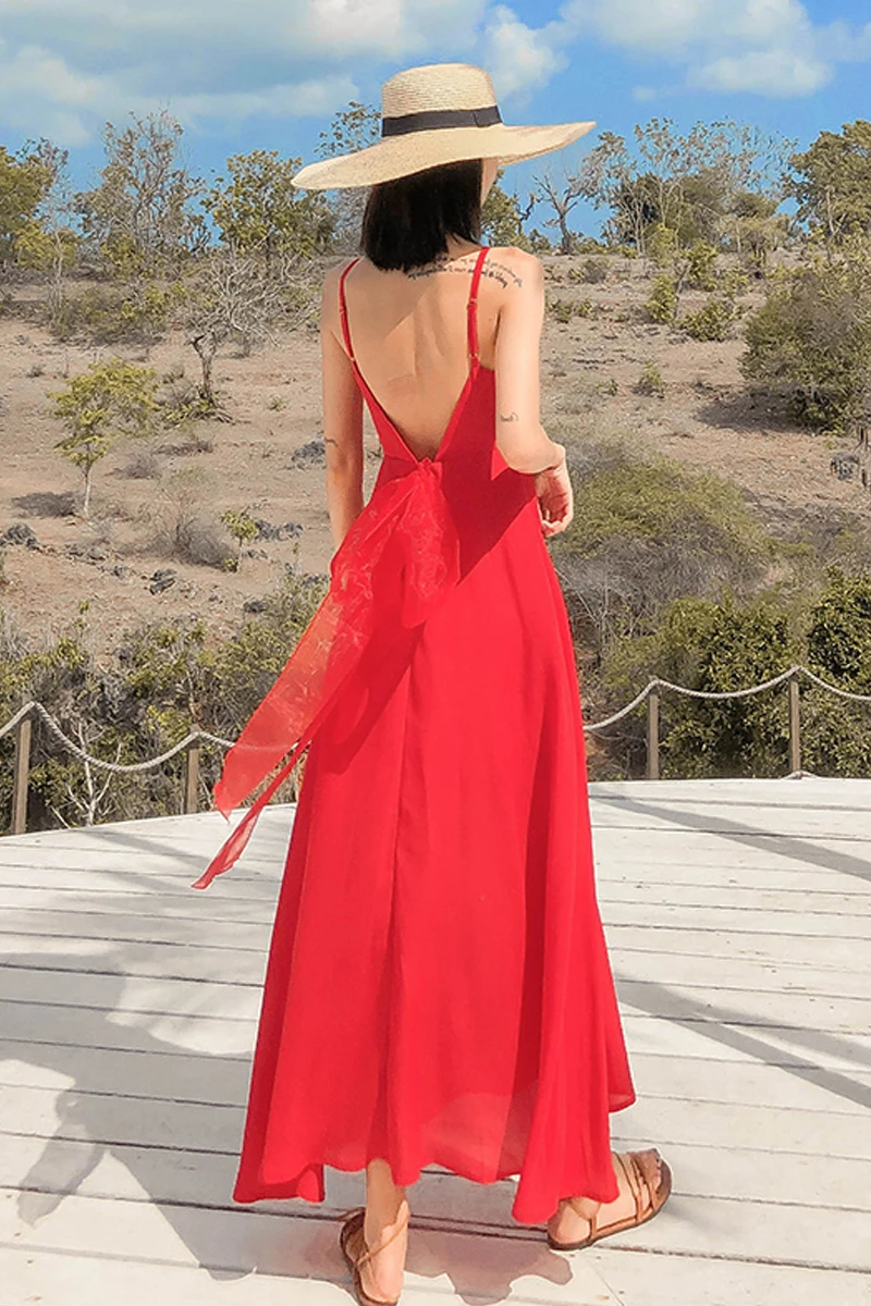 

2021 new beach skirt Xia open back slim suspender dress seaside holiday red dress