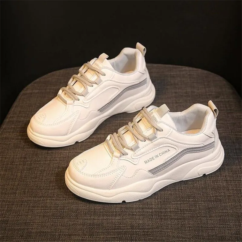 

Women's shoes 2021 new thick-soled casual shoes women's sports running Platform women sneakers fashion breathable womens loafers