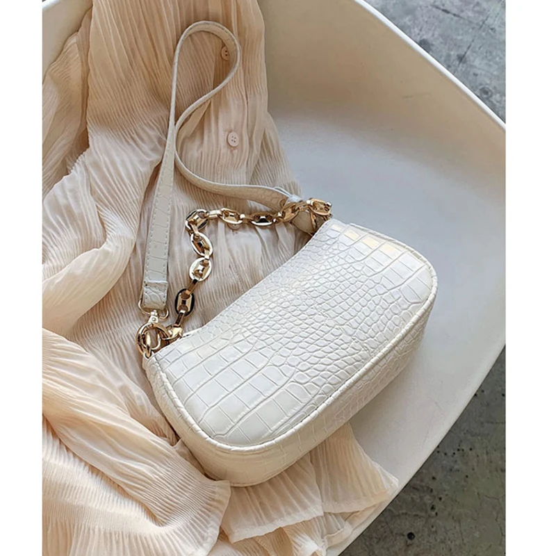 

Fashion Crocodile Pattern Baguette bags MINI PU Leather Shoulder Bags For Women 2021 Chain Design Luxury Hand Bag Female Travel