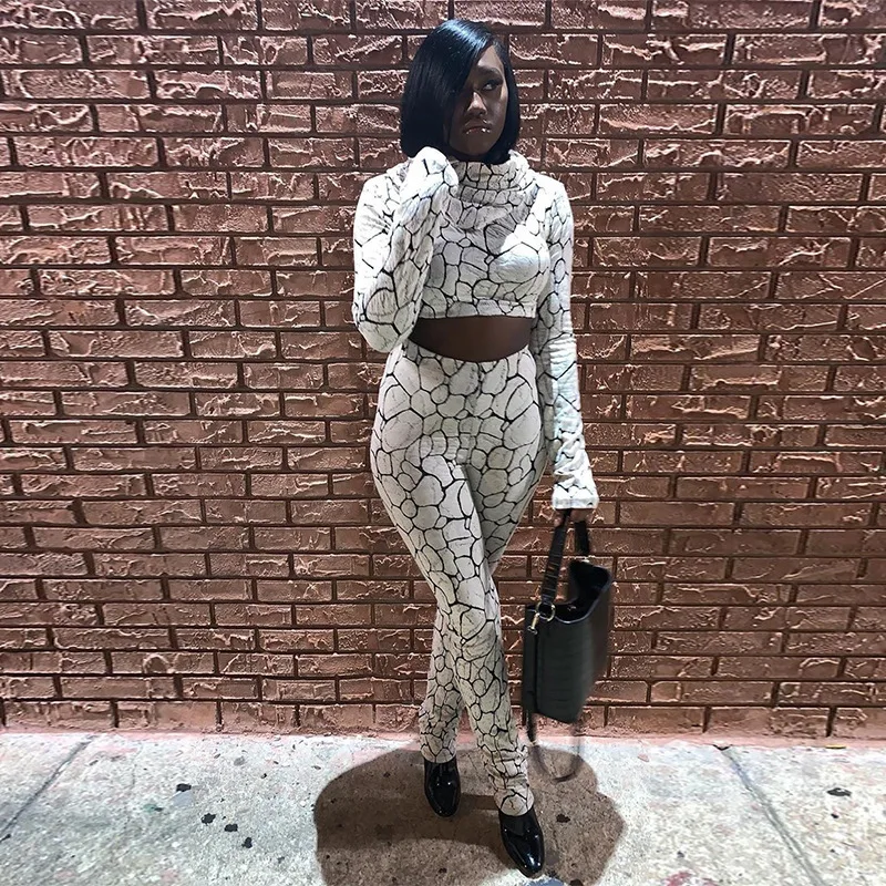 Новый короткий свитер с длинным рукавом и капюшоном принтом Леггинсы для ягодиц