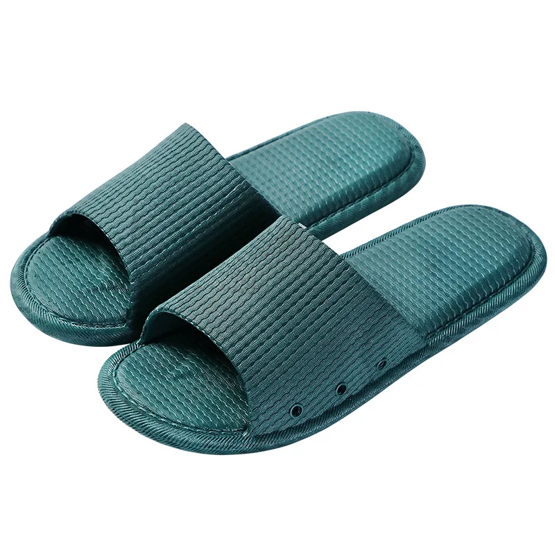 

Bathroom slippers for female couples are protected from student plastic slippers