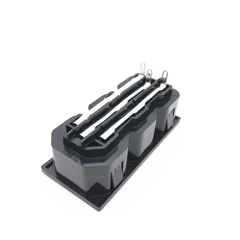 Шасси гнездовой 3-контактный три в одном AC IEC320 C13 C14 встроенный разъем адаптер