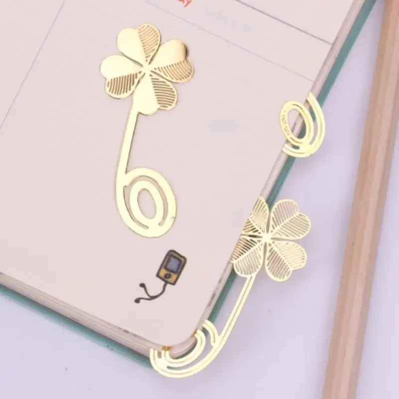 

1PC Four-leaf Clover Reading Metal Clip Bookmark Gift Book Mark For Kids