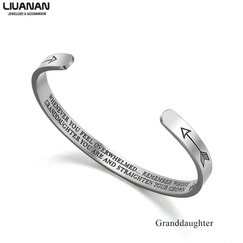 Мантровый браслет 6 мм подарок на выпускной для дочери прямой с короной девушек