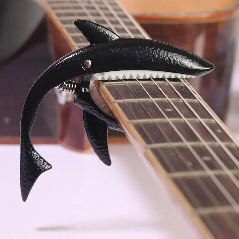 

Zinc Alloy Guitar Shark Capo for Acoustic and Electric Guitar with Good Hand Feeling No Fret Buzz and Durable B2Cshop