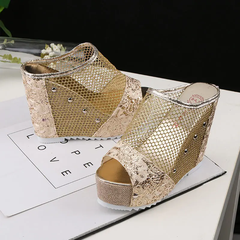 Женские шлепанцы на высокой танкетке пляжные тапочки|Тапочки| |