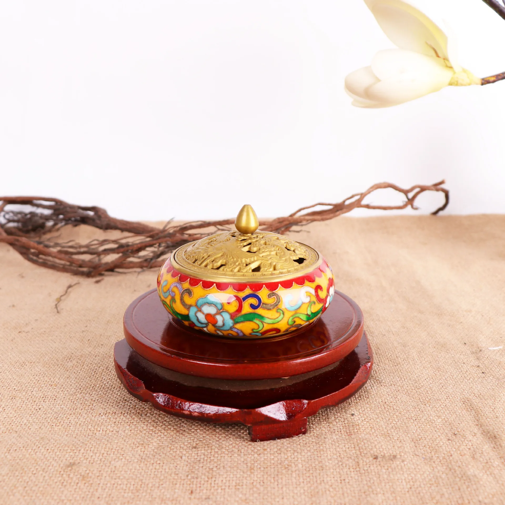 

MOZART Incense Burner ThreeLegged Furnace Cloisonne Incense Burner Decoration Home Office Crafts Ornaments, A1
