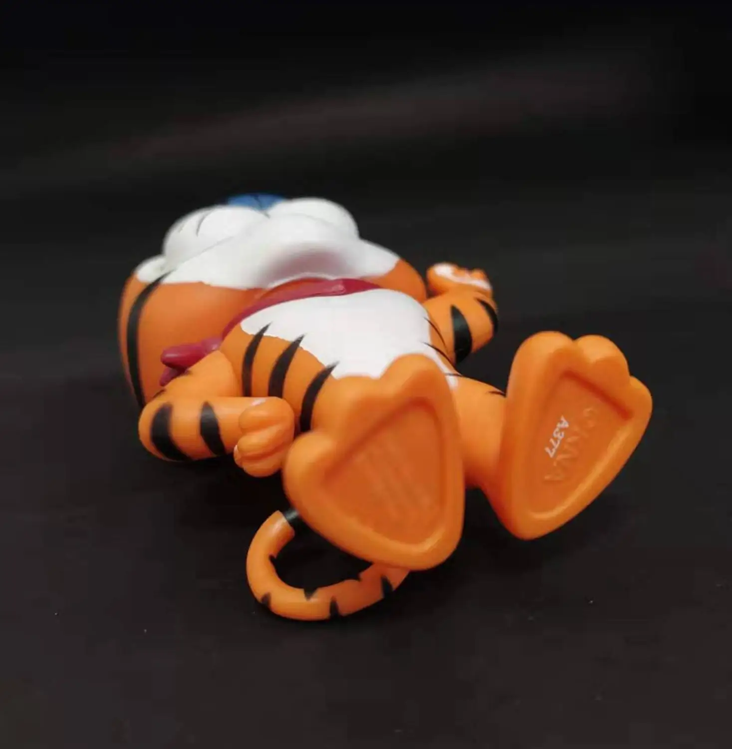 Большая распродажа свободная 4 &quotбез коробки поп-реклама значки Тони тигр