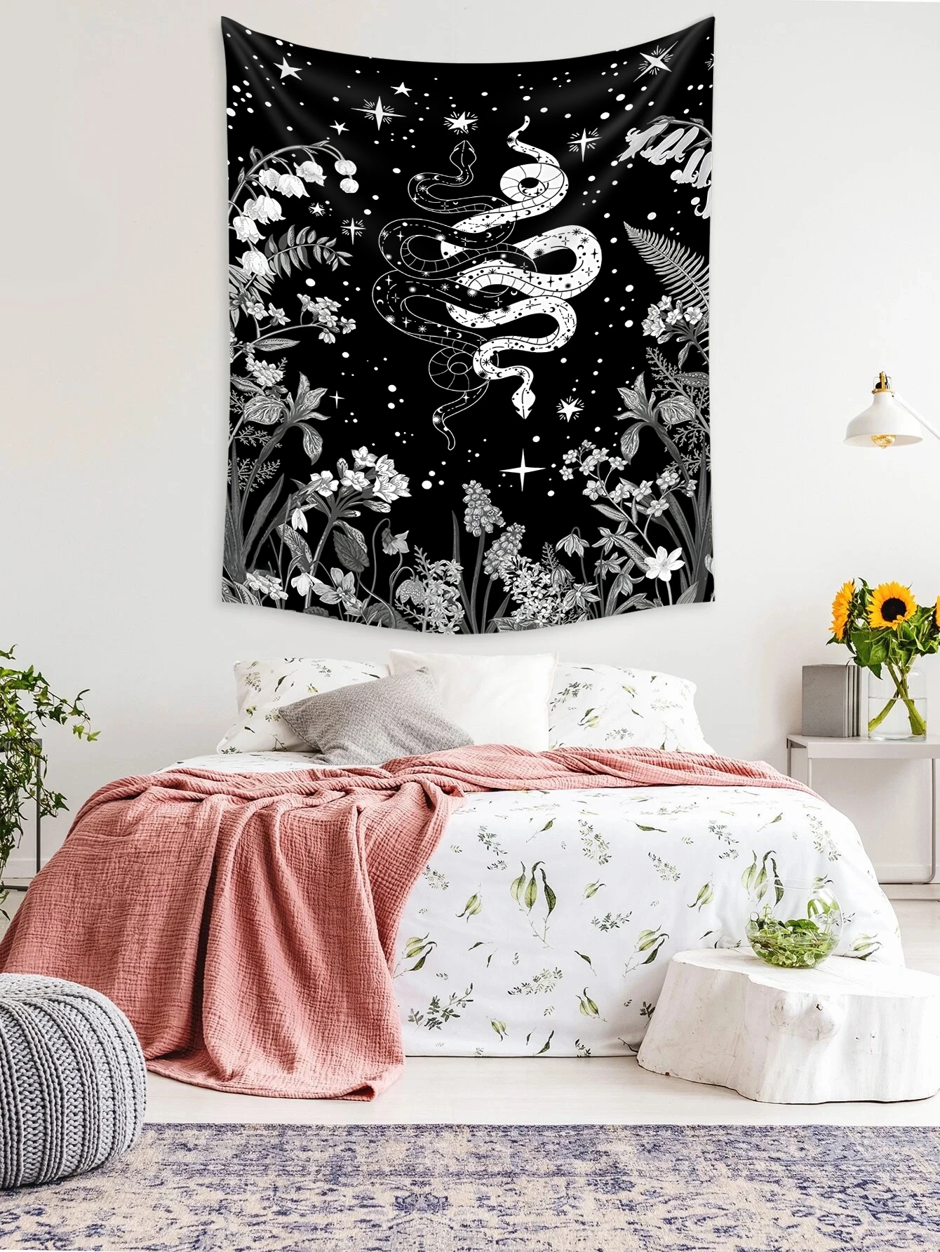 

Bohemia Wall Hanging Snake Tassel Tapestry Black Moon Wall Background Blanket Home Livingroom Office Wall Decoration